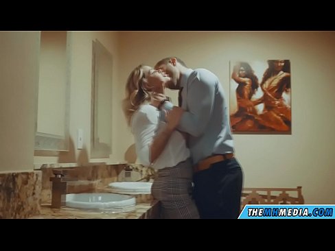 ❤️ Keď vás prsnatá blondínka zvádza na verejných toaletách ️  Sex na porno sk.yespornpics-com.ru ❌️